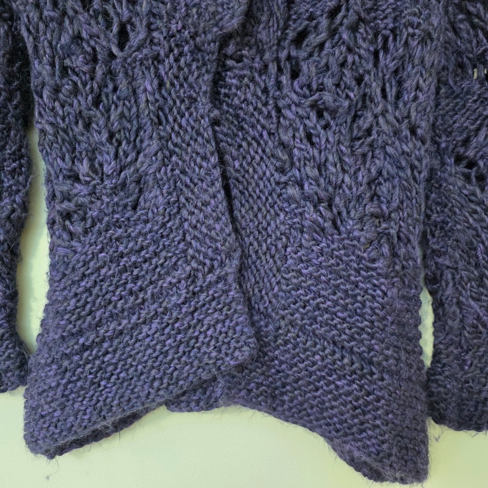 Hand knit Chunky Split Sweater Sz M Purple Asymmetric Whimsigoth Cottage Fairy - Picture 5 of 12